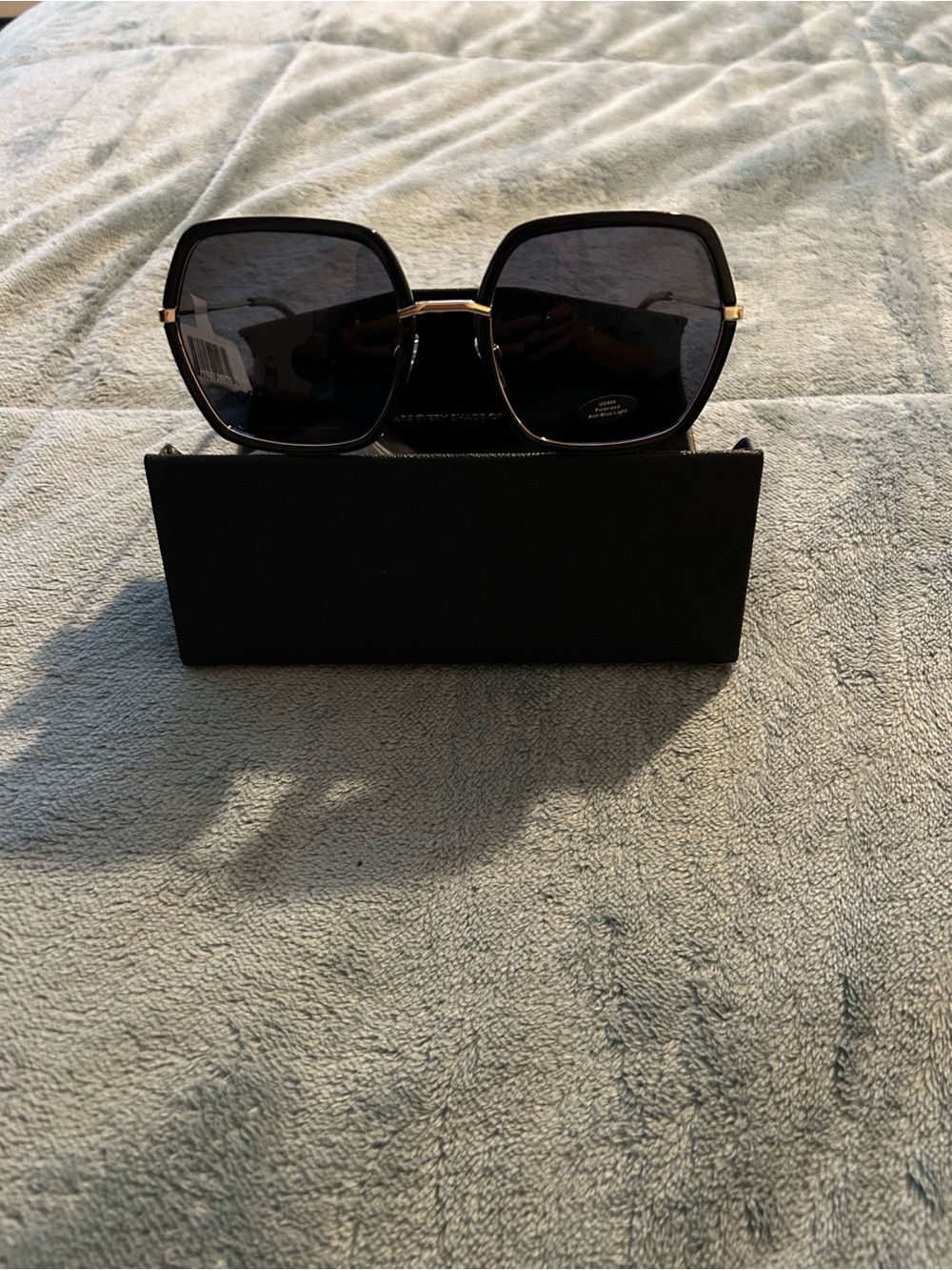 Women's Black Oversized Square Sunglasses - Fashion Accessory